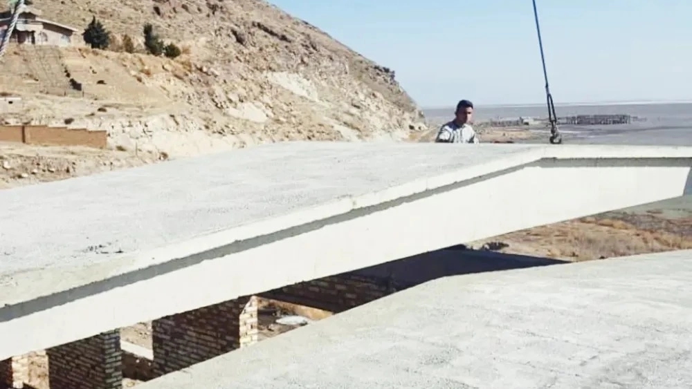 تولید سقف صنعتی سوله در آذربایجان شرقی با قطعات بتنی پیش‌ساخته